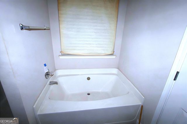 6940 W Fayetteville Road, Riverdale, GA 30296