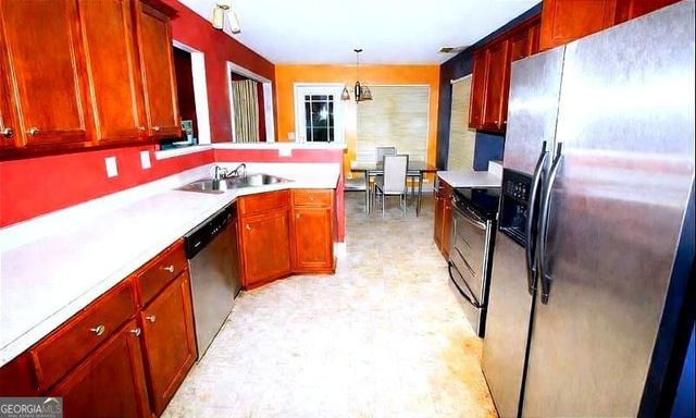 6940 W Fayetteville Road, Riverdale, GA 30296