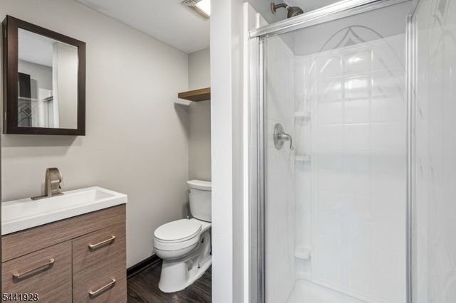 19 Cedarwood, Woodland Park, NJ 07424