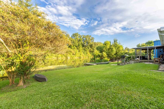 5221 Highway 1, Raceland, LA 70394