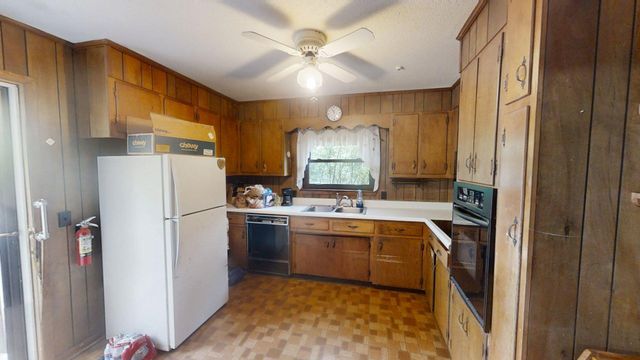 69 Marilyn Circle, Ringgold, GA 30736