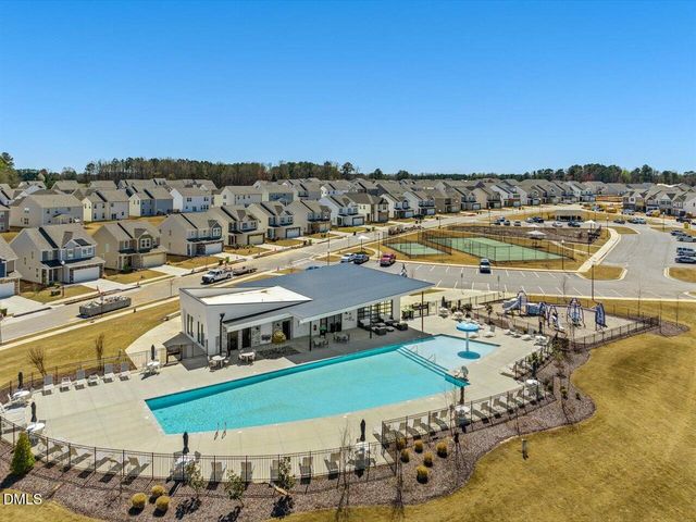 1336 Sidney Creek Drive, Zebulon, NC 27597