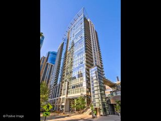 201 N WESTSHORE Drive 605, Chicago, IL 60601