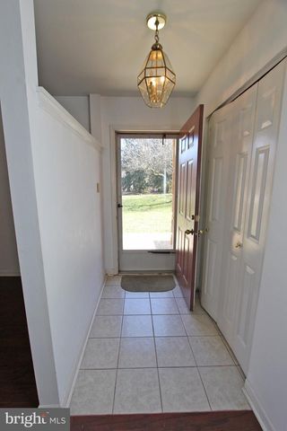 185 VALLEY STREAM CIR, Chesterbrook, PA 19087