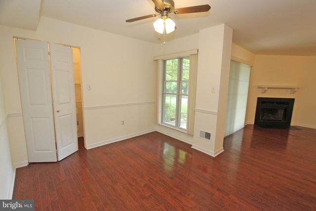 185 VALLEY STREAM CIR, Chesterbrook, PA 19087
