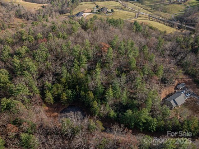 3129 Mountain Laurel Drive, Lenoir, NC 28645