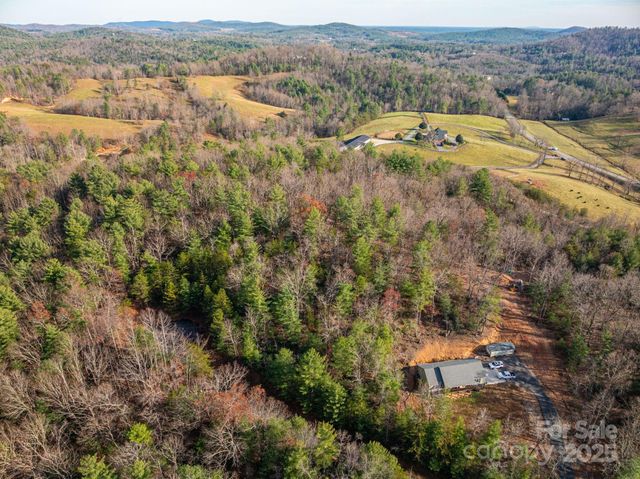 3129 Mountain Laurel Drive, Lenoir, NC 28645