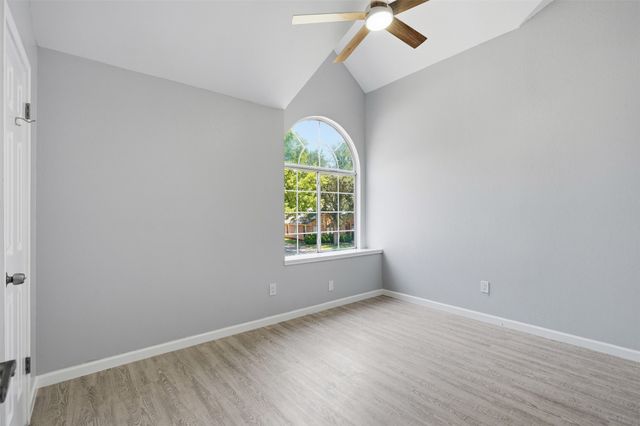 1530 Allen Drive, Cedar Hill, TX 75104