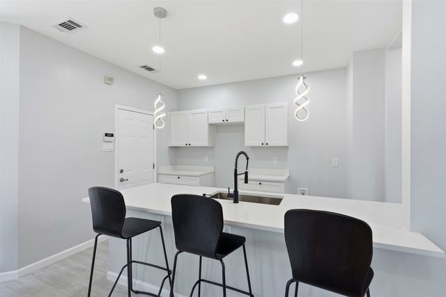 1530 Allen Drive, Cedar Hill, TX 75104