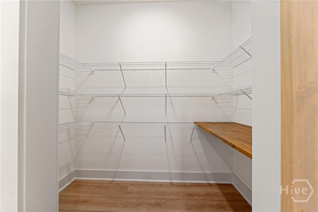 Image 10 of property listing at 33 Hometown Court, Jefferson, GA 30549