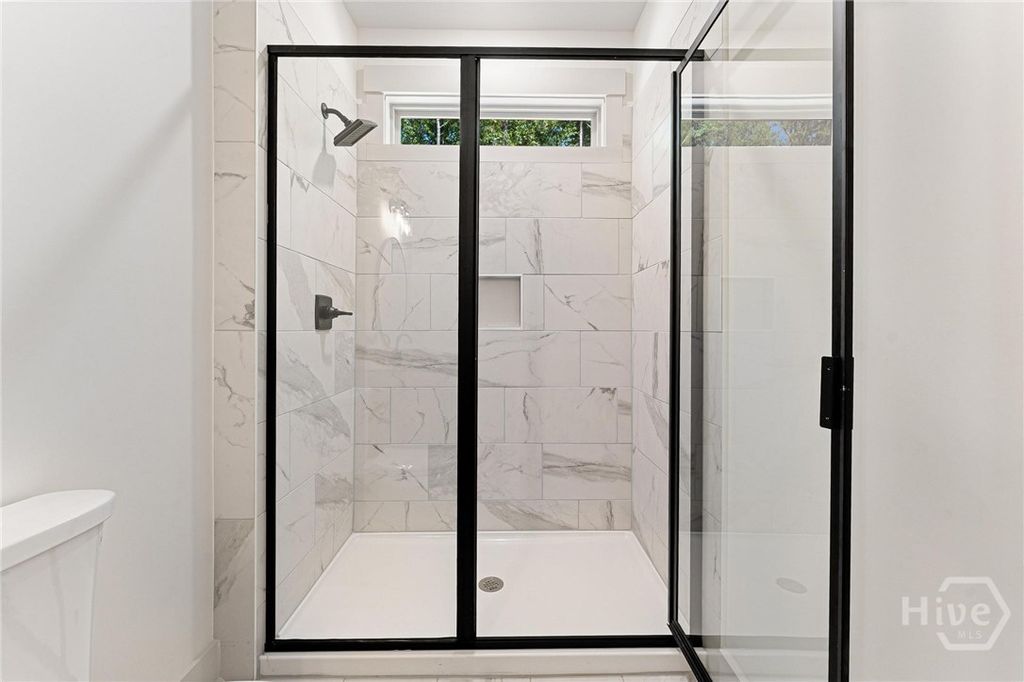 Image 19 of property listing at 33 Hometown Court, Jefferson, GA 30549