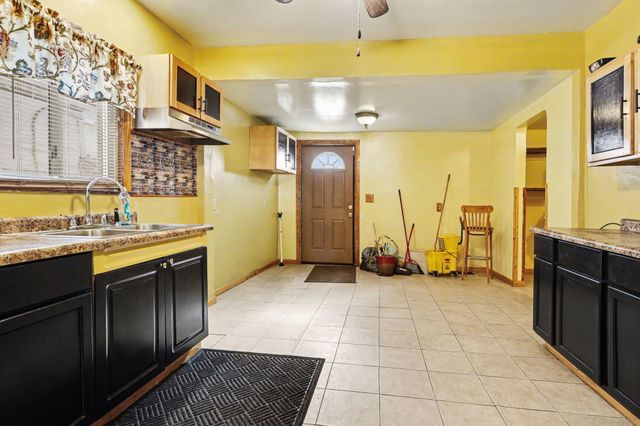 90 Lathrop Avenue, Battle Creek, MI 49014