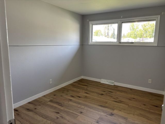 5017 W HOUSTON Ave, Spokane, WA 99208