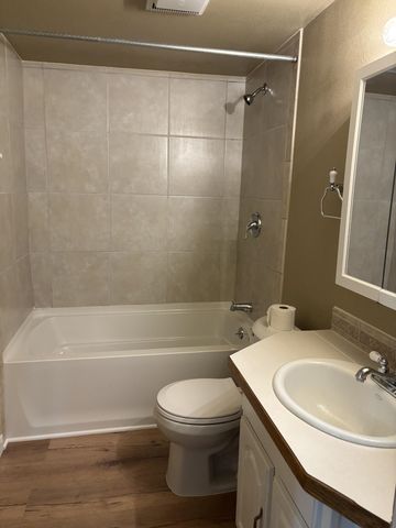 5017 W HOUSTON Ave, Spokane, WA 99208