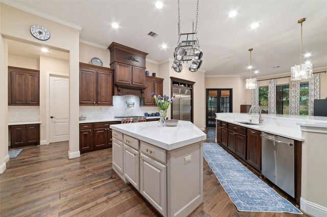 17810 Fairhaven Gateway Drive, Cypress, TX 77433