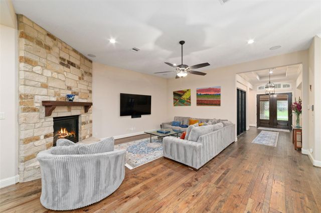 17810 Fairhaven Gateway Drive, Cypress, TX 77433