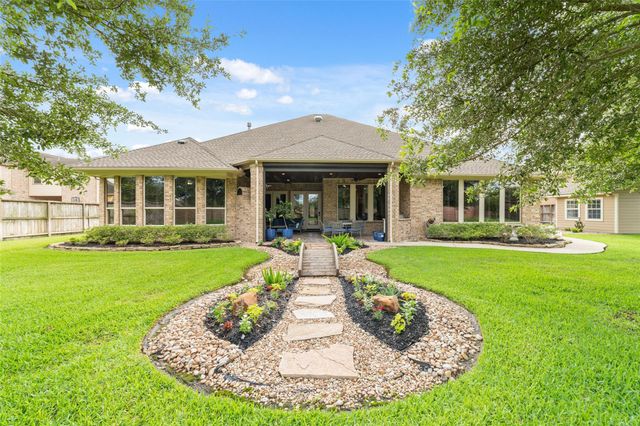 17810 Fairhaven Gateway Drive, Cypress, TX 77433