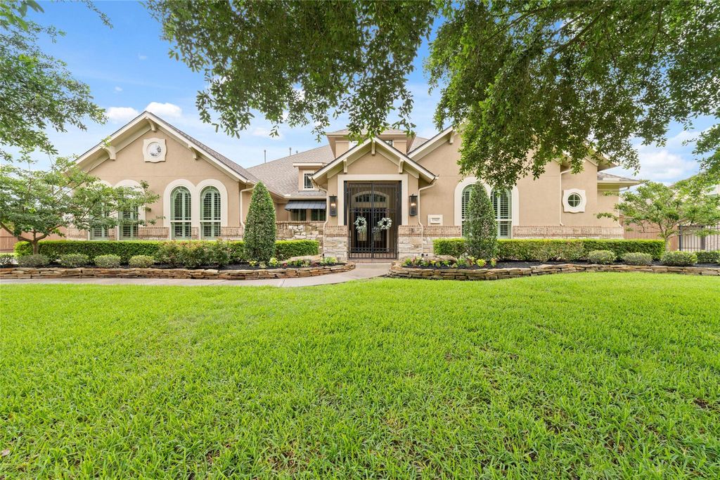 17810 Fairhaven Gateway Drive, Cypress, TX 77433