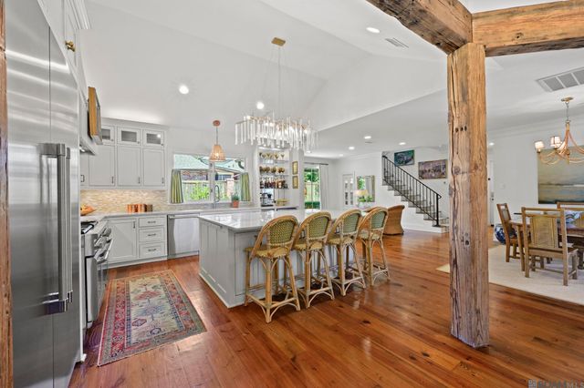 18026 Prestwick Ave, Baton Rouge, LA 70810