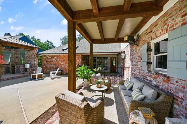 18026 Prestwick Ave, Baton Rouge, LA 70810