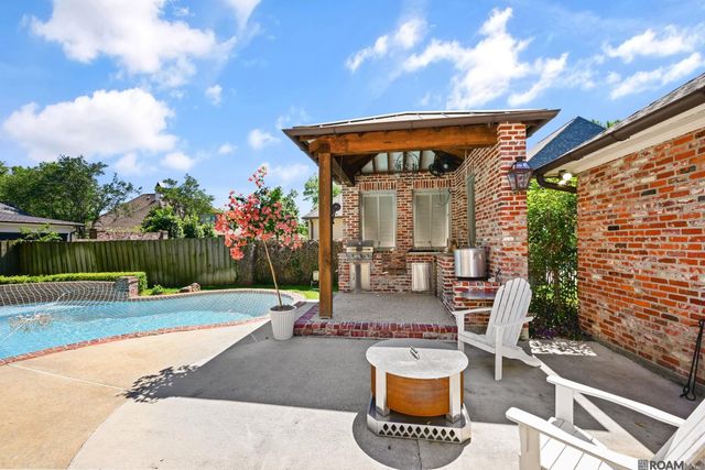 18026 Prestwick Ave, Baton Rouge, LA 70810