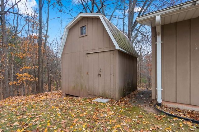 1553 RUSTIC RIDGE COURT, Green Bay, WI 54311