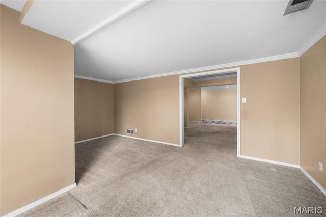 250 S Brentwood Boulevard 1F, Clayton, MO 63105