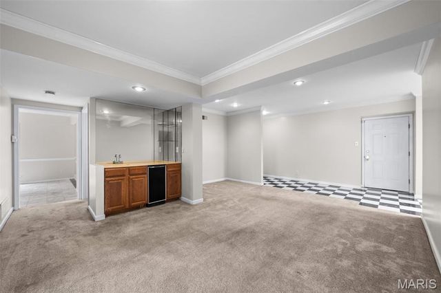 250 S Brentwood Boulevard 1F, Clayton, MO 63105