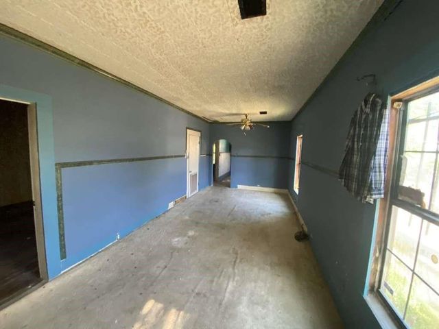 911 7th Street, Orange, TX 77630