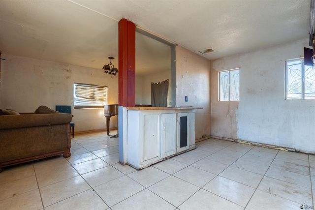 881 S Ave C, Yuma, AZ 85364