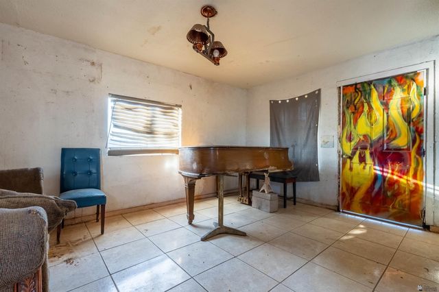 881 S Ave C, Yuma, AZ 85364