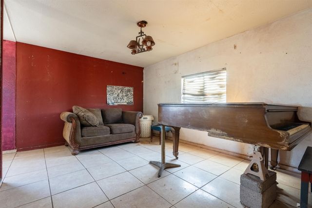 881 S Ave C, Yuma, AZ 85364