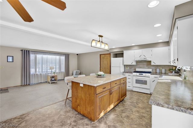 600 53rd Street SW, Canton, OH 44706