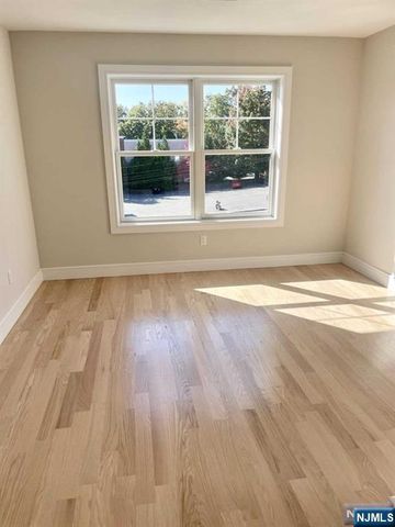 100 Schraalenburgh Road 88, Harrington Park, NJ 07640