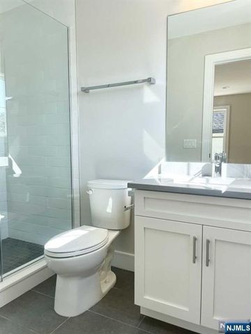 100 Schraalenburgh Road 88, Harrington Park, NJ 07640