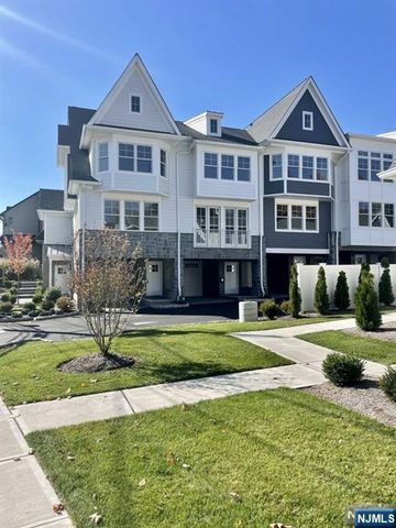 100 Schraalenburgh Road 88, Harrington Park, NJ 07640