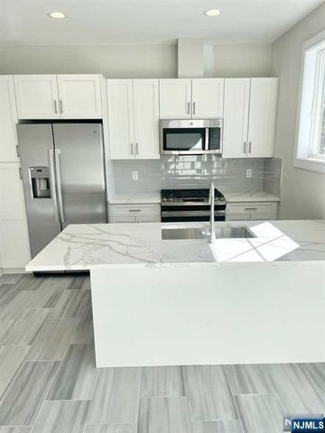 100 Schraalenburgh Road 88, Harrington Park, NJ 07640