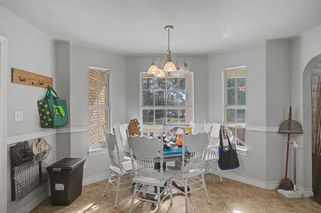 1004 Sandra Drive, Mary Esther, FL 32569