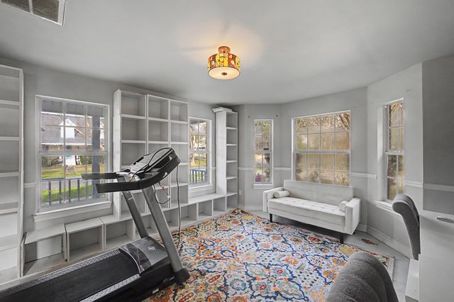 1004 Sandra Drive, Mary Esther, FL 32569