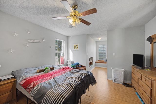 1004 Sandra Drive, Mary Esther, FL 32569