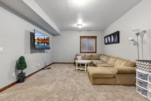 2543 W Malraux Dr, Coeur D'alene, ID 83815