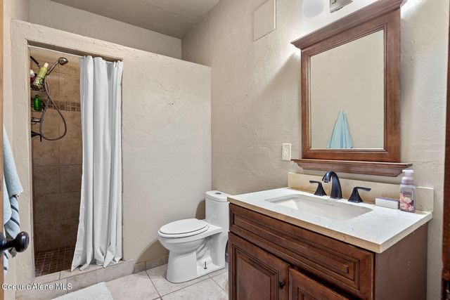 2543 W Malraux Dr, Coeur D'alene, ID 83815