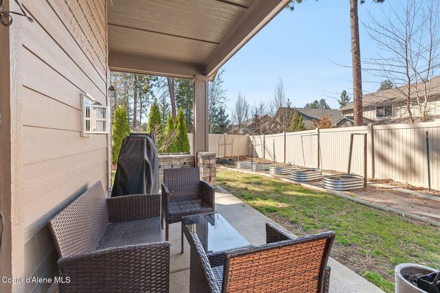 2543 W Malraux Dr, Coeur D'alene, ID 83815