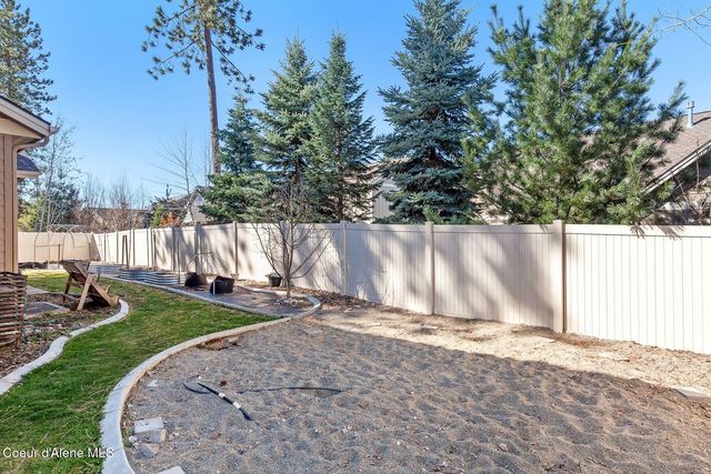 2543 W Malraux Dr, Coeur D'alene, ID 83815