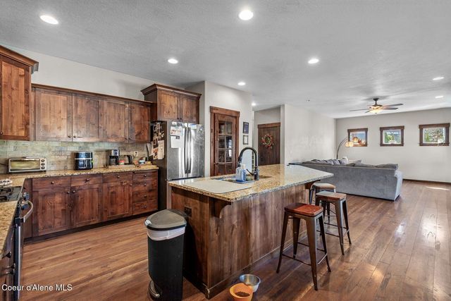 2543 W Malraux Dr, Coeur D'alene, ID 83815
