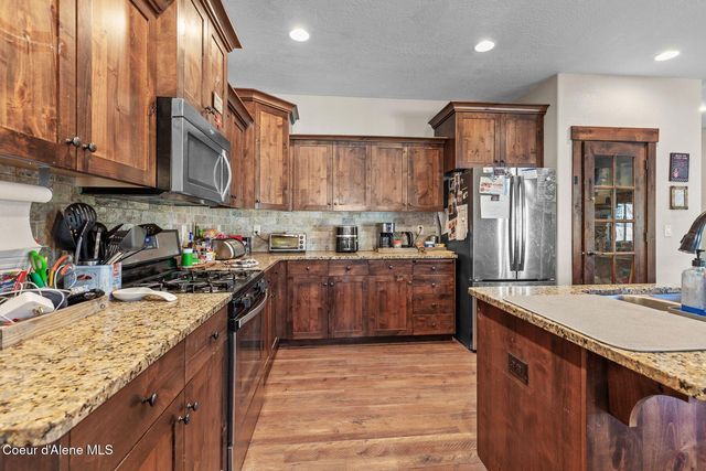 2543 W Malraux Dr, Coeur D'alene, ID 83815