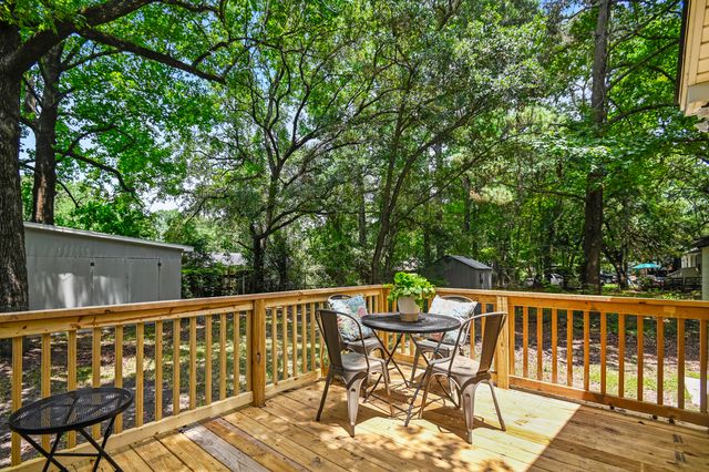 1114 Melvin Drive, Hanahan, SC 29410