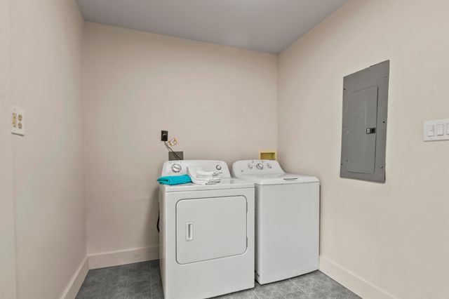 1114 Melvin Drive, Hanahan, SC 29410