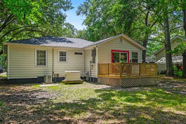 1114 Melvin Drive, Hanahan, SC 29410