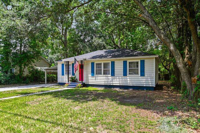 1114 Melvin Drive, Hanahan, SC 29410